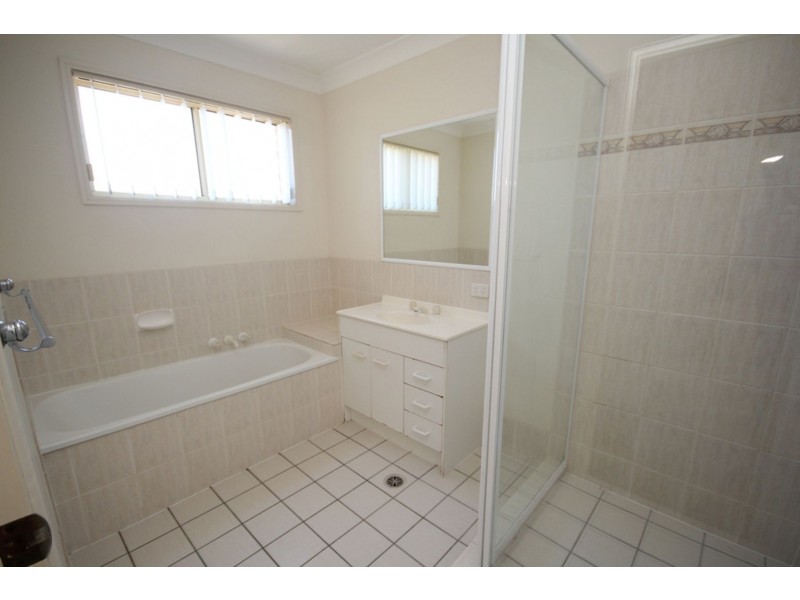 9 Glenhurst Court, Springfield QLD 4300