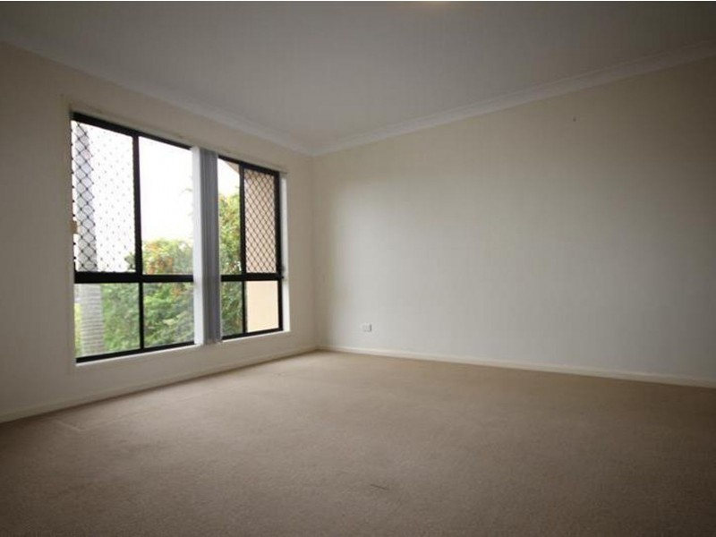 33 Scenic Crescent, Springfield QLD 4300