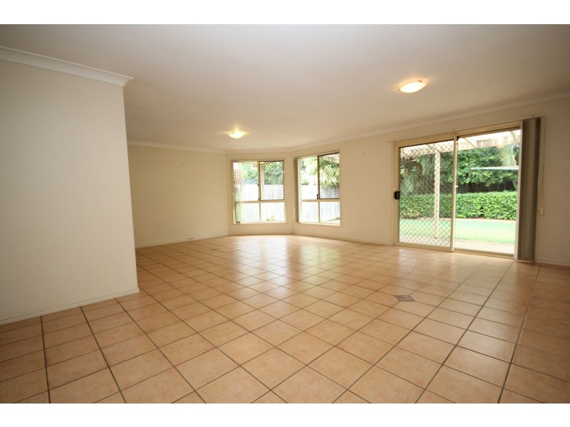 85 Centennial Way, Forest Lake QLD 4078