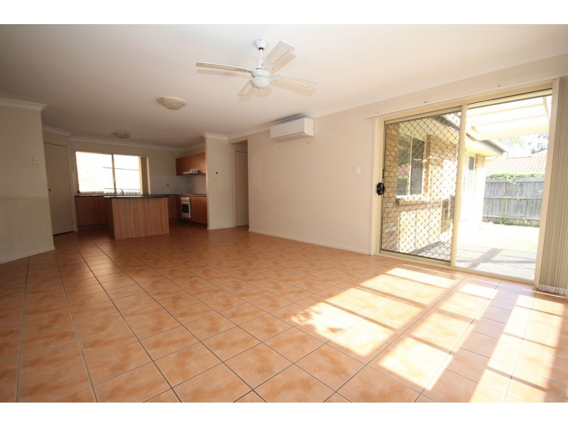 5 Booloumba Crescent, Forest Lake QLD 4078