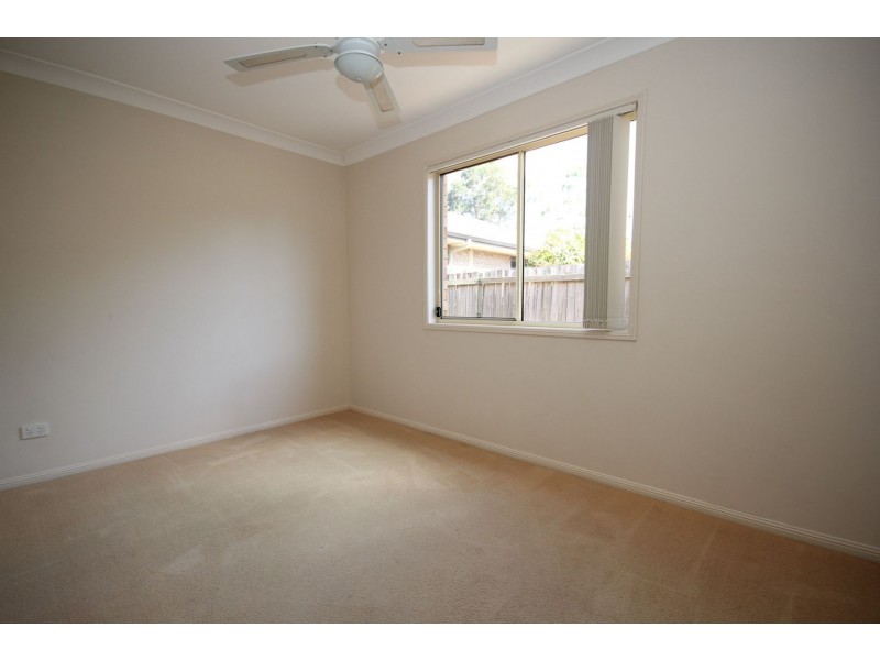 5 Booloumba Crescent, Forest Lake QLD 4078