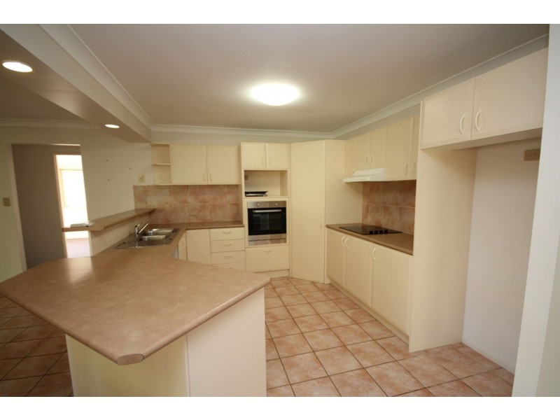 2 Dellwood Road, Springfield QLD 4300