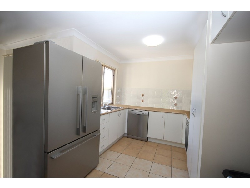 7 Grenadier Circle, Ebbw Vale QLD 4304