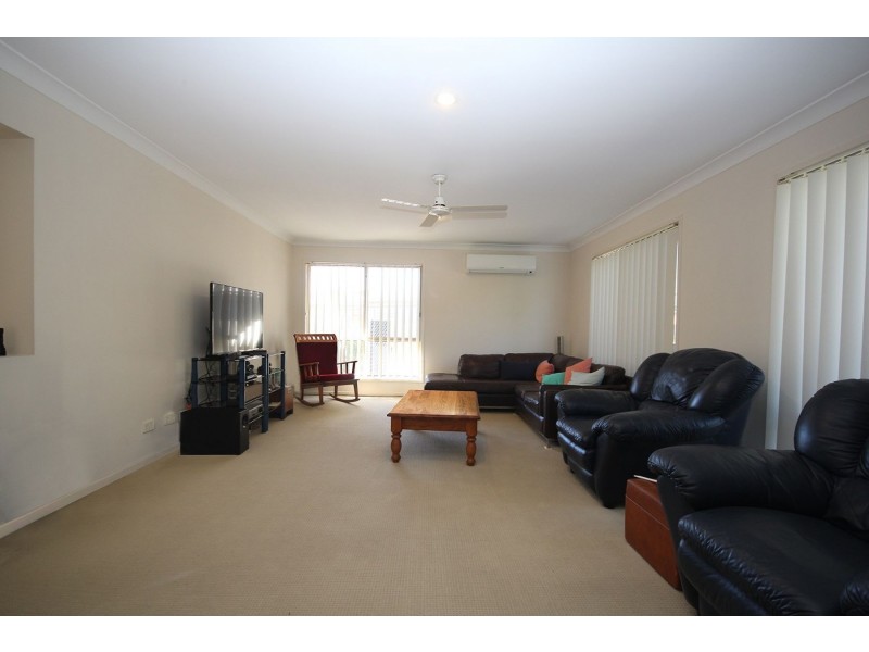 7 Grenadier Circle, Ebbw Vale QLD 4304