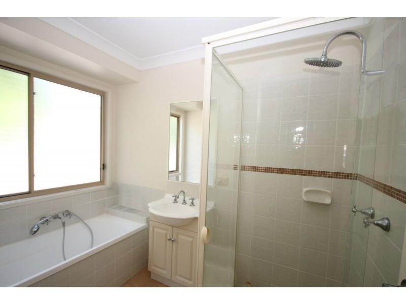 7 Grenadier Circle, Ebbw Vale QLD 4304