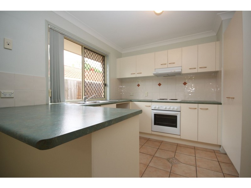 7 Merganser Place, Forest Lake QLD 4078