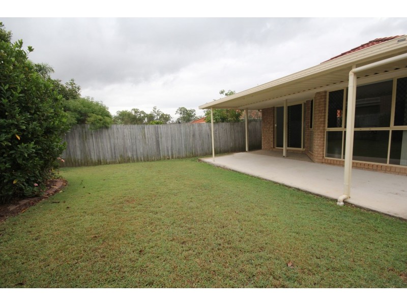 7 Merganser Place, Forest Lake QLD 4078