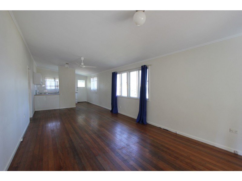 53 Bannerman Street, Oxley QLD 4075