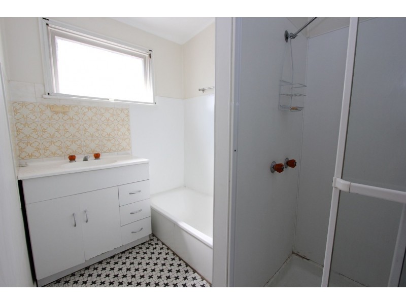 53 Bannerman Street, Oxley QLD 4075