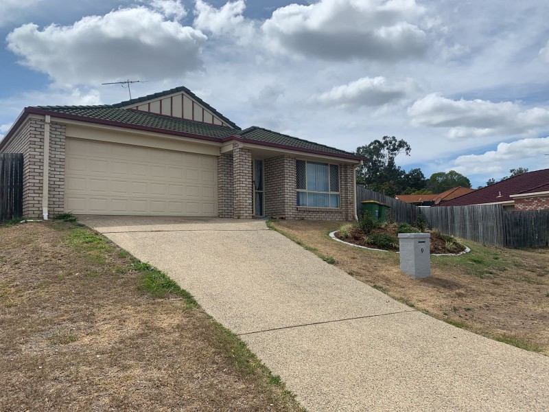 9 Rae Close, Camira QLD 4300