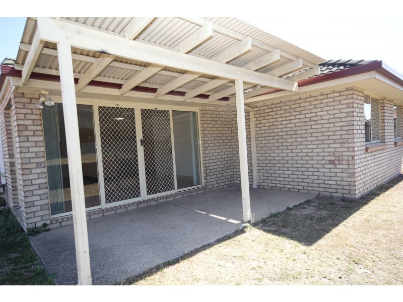 9 Rae Close, Camira QLD 4300