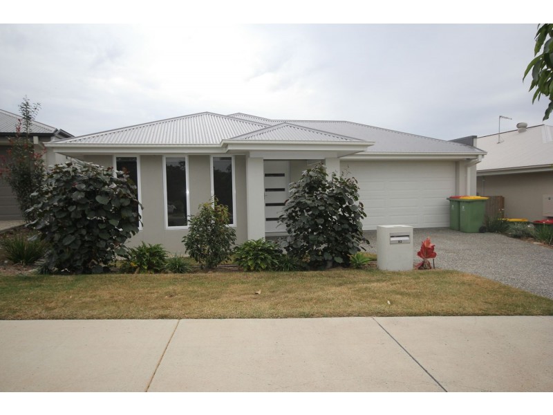 83 Angelica Avenue, Spring Mountain QLD 4124