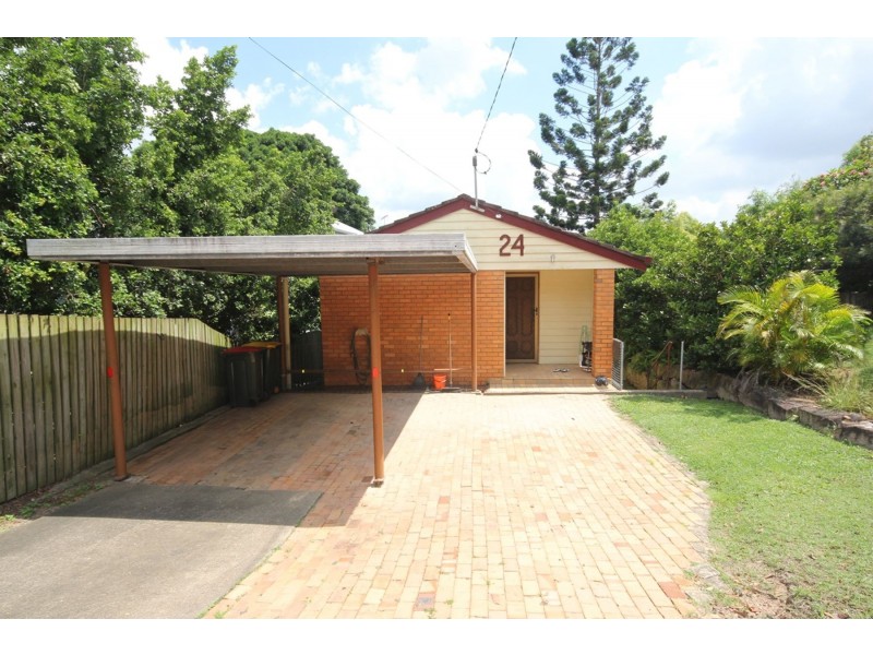 24 Ormond Road, Oxley QLD 4075