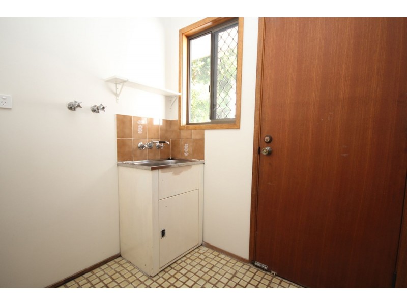 24 Ormond Road, Oxley QLD 4075