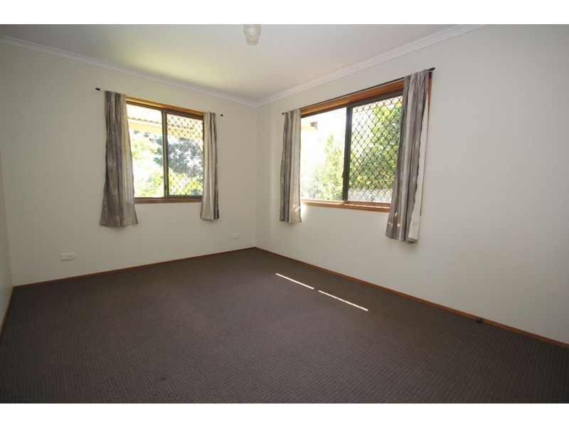 24 Ormond Road, Oxley QLD 4075