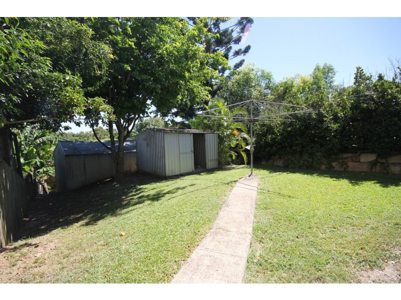 24 Ormond Road, Oxley QLD 4075