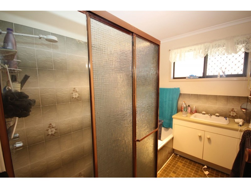 12 Heysen Court, Collingwood Park QLD 4301