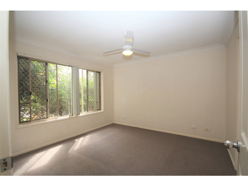 25 Starr Street, Forest Lake QLD 4078