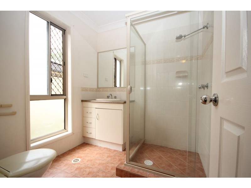 25 Starr Street, Forest Lake QLD 4078