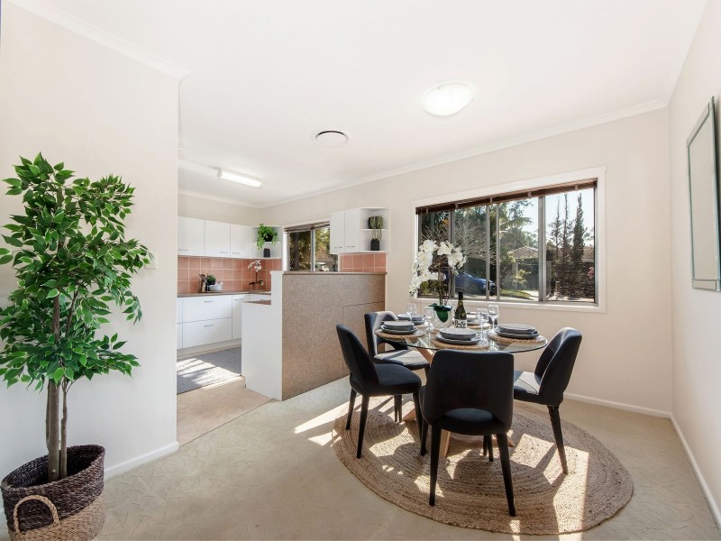 62 Blackstone Street, Indooroopilly QLD 4068