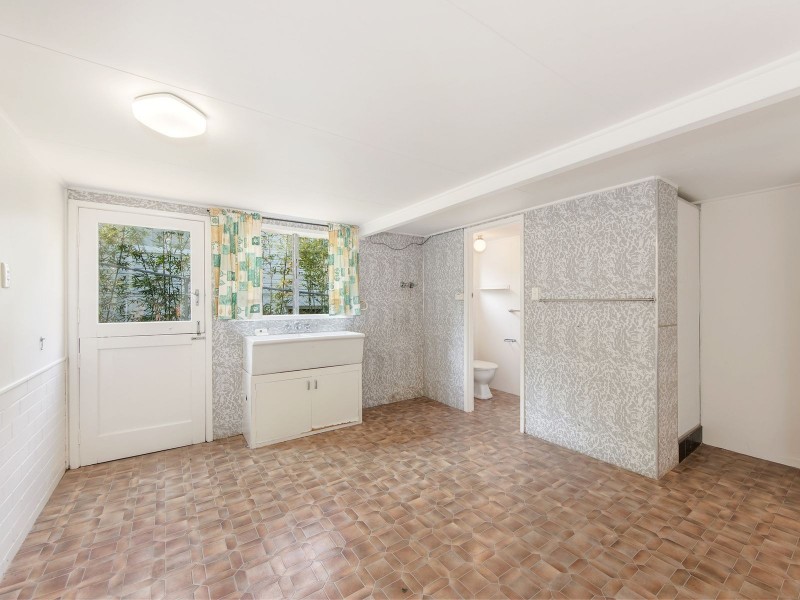 62 Blackstone Street, Indooroopilly QLD 4068