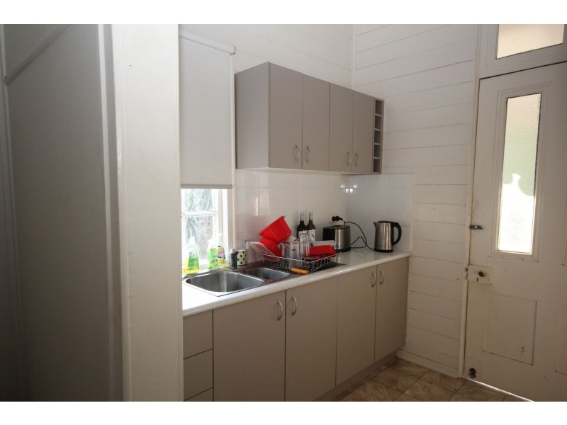 18 Arthur Street, Woodend QLD 4305