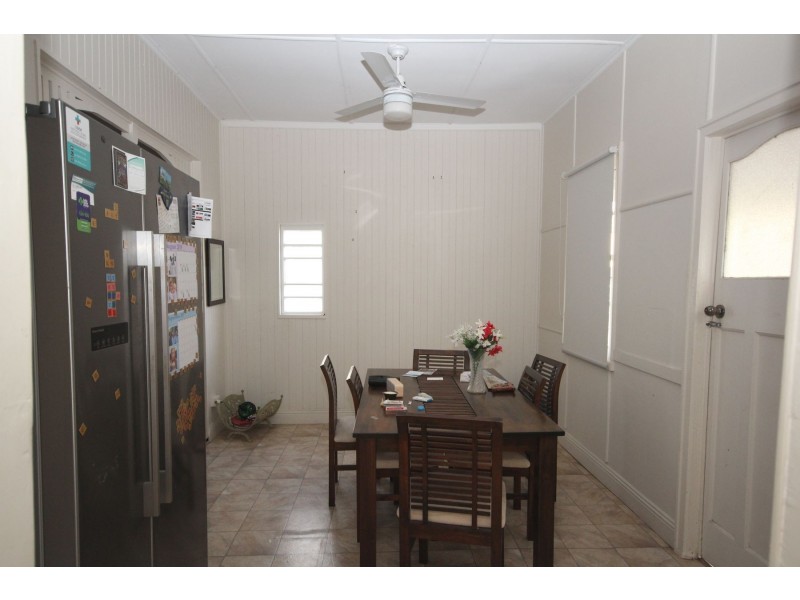 18 Arthur Street, Woodend QLD 4305