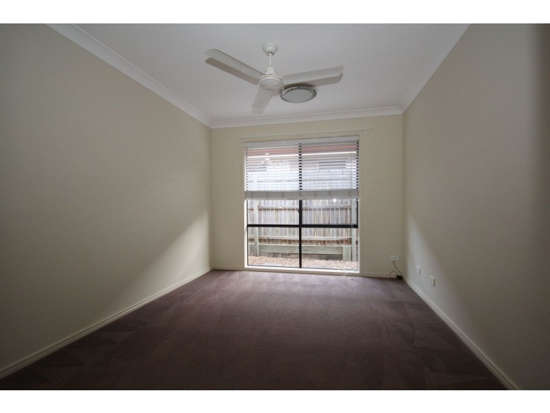 12 Jupiter Street, Springfield Lakes QLD 4300