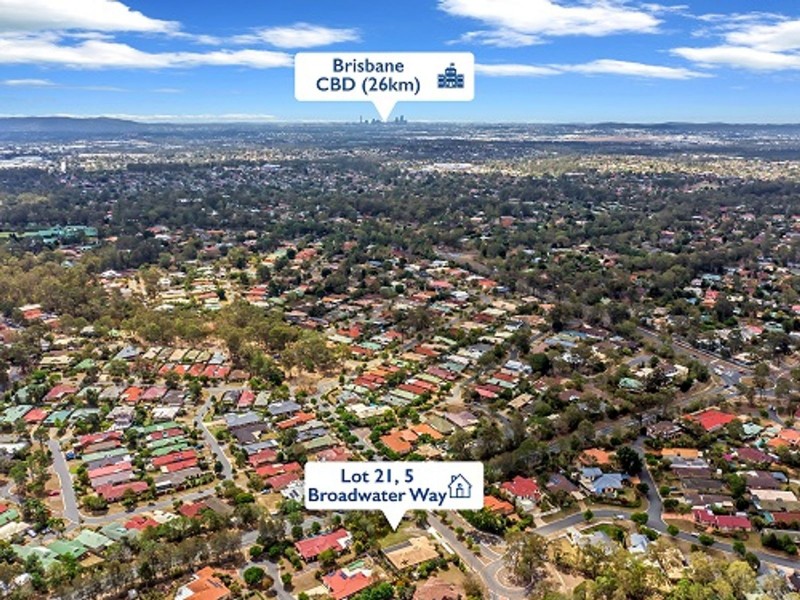 1 Broadwater Way, Forest Lake QLD 4078