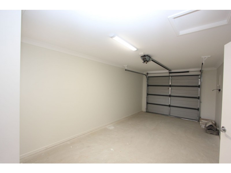 10 Magee Street, Ripley QLD 4306