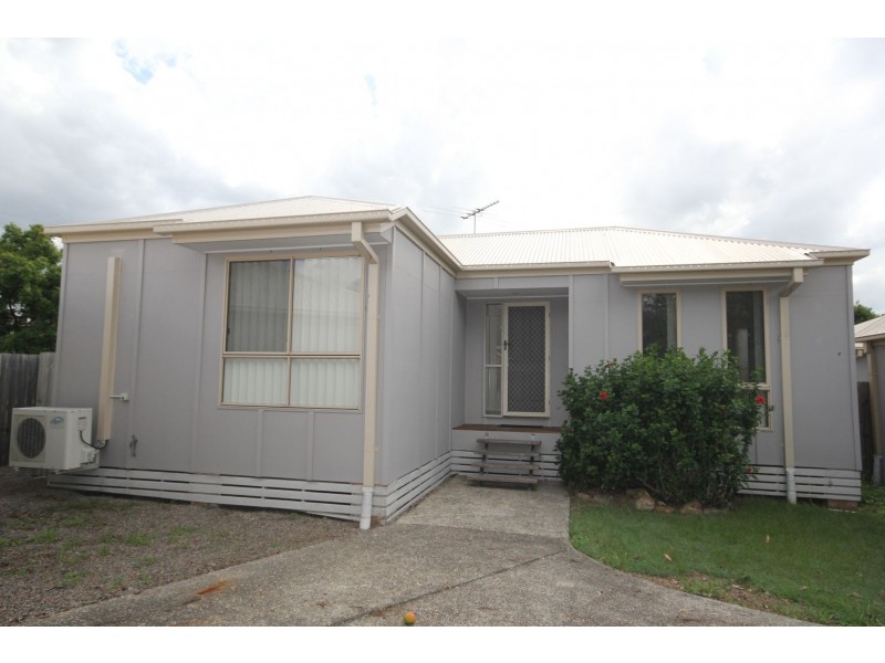 1/7 Grenadier Circle, Ebbw Vale QLD 4304