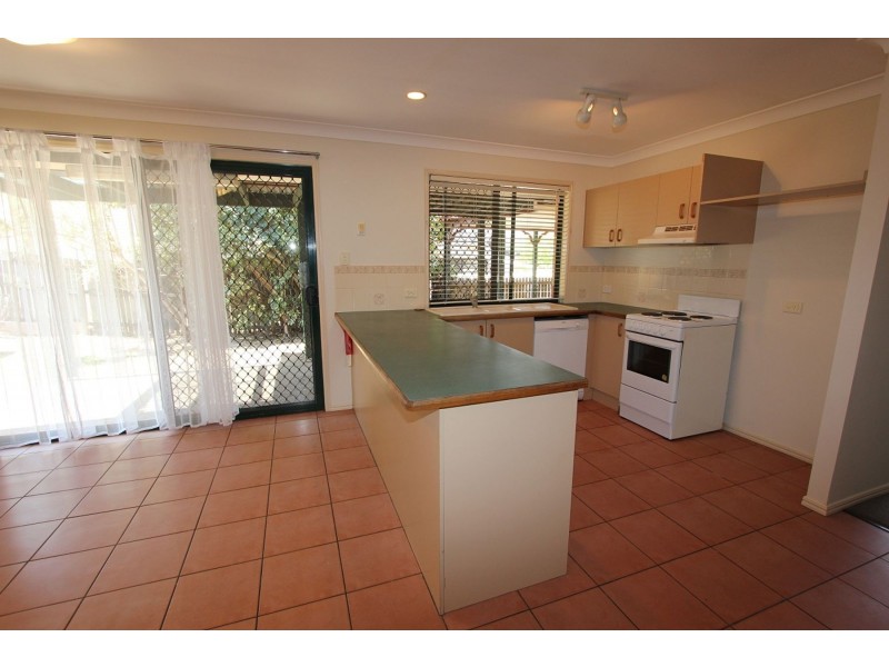 3 Buyers Close, Seventeen Mile Rocks QLD 4073