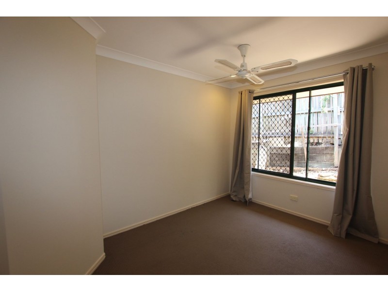 3 Buyers Close, Seventeen Mile Rocks QLD 4073