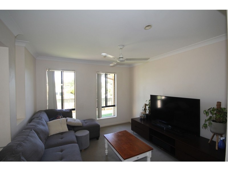 6 Higgins Street, Collingwood Park QLD 4301