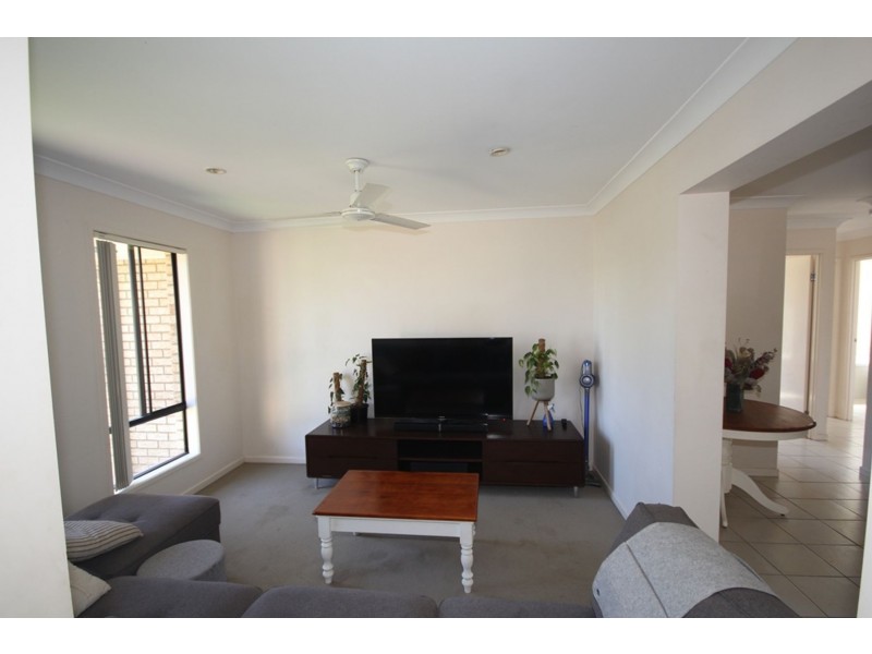 6 Higgins Street, Collingwood Park QLD 4301