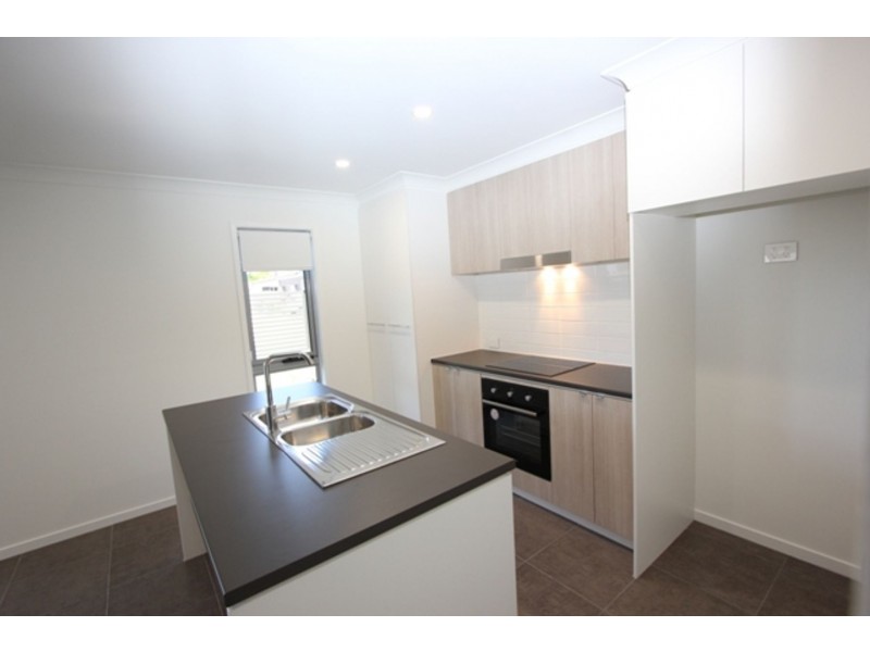 180/25 Farinazzo Street, Richlands QLD 4077