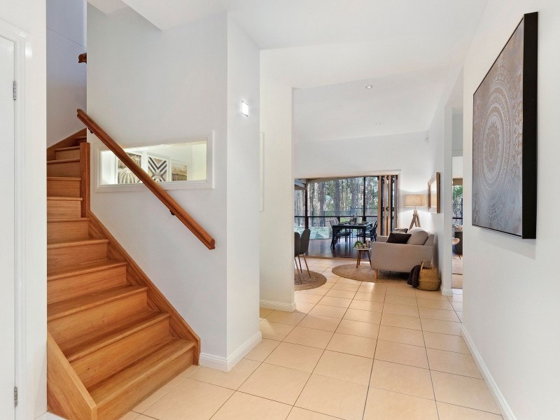 50 Oakview Circuit, Brookwater QLD 4300