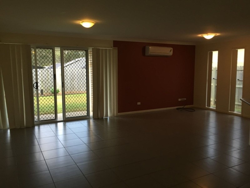 42 Griffen Place, Crestmead QLD 4132