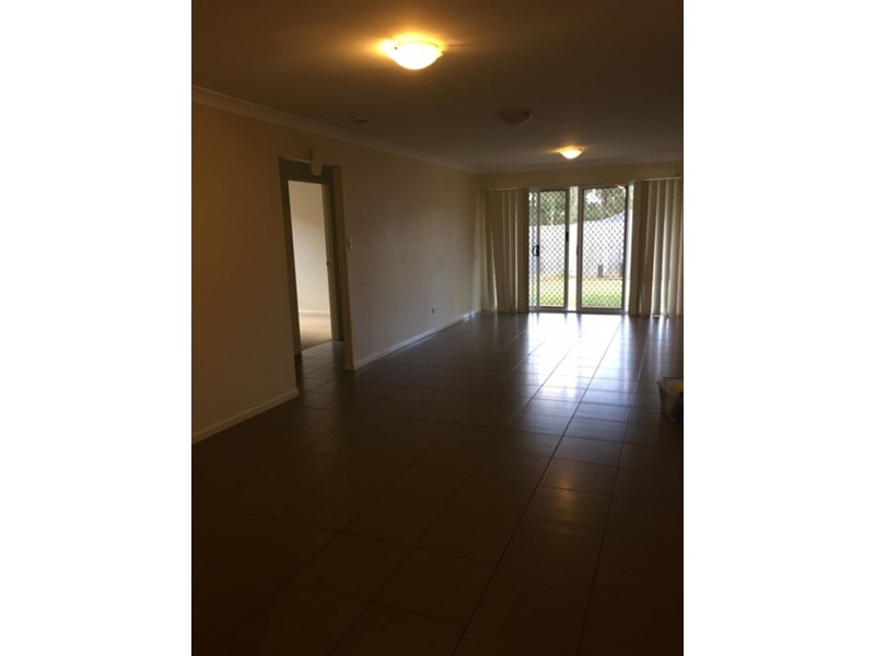 42 Griffen Place, Crestmead QLD 4132