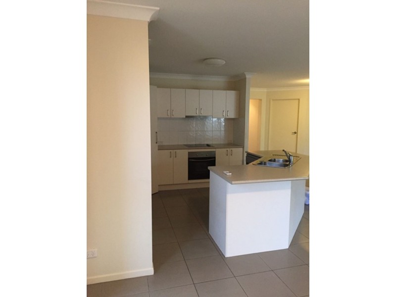 42 Griffen Place, Crestmead QLD 4132