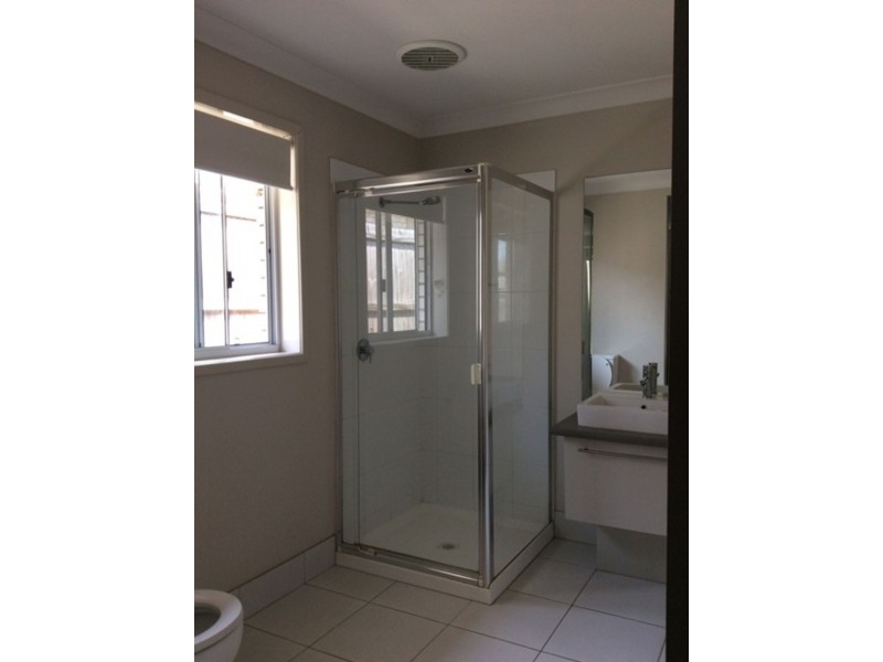 100 Valentine Circuit, Augustine Heights QLD 4300