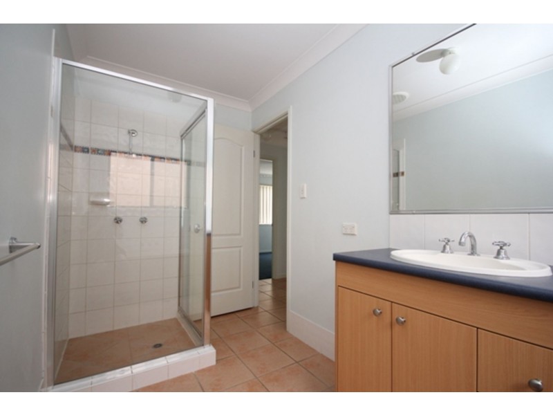 6 Bullen Circuit, Forest Lake QLD 4078