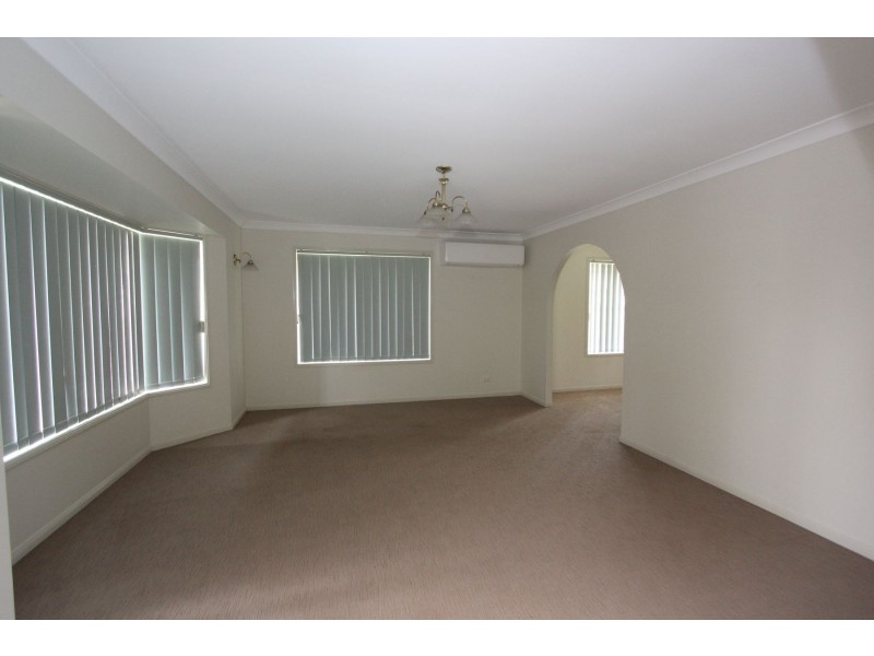 5 Brushtail Crescent, Doolandella QLD 4077