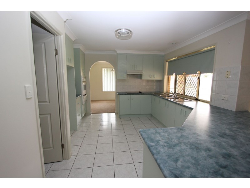 5 Brushtail Crescent, Doolandella QLD 4077