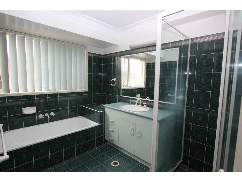 5 Brushtail Crescent, Doolandella QLD 4077