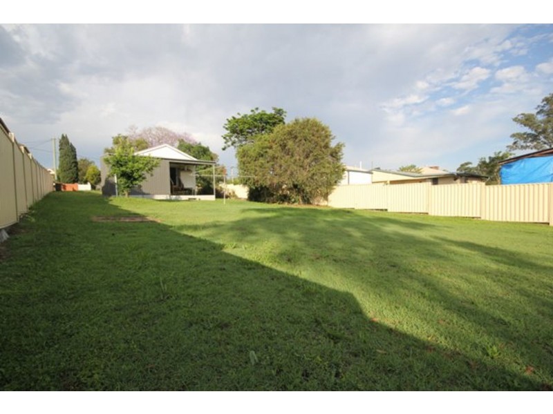 28 Gordon Avenue, Darra QLD 4076