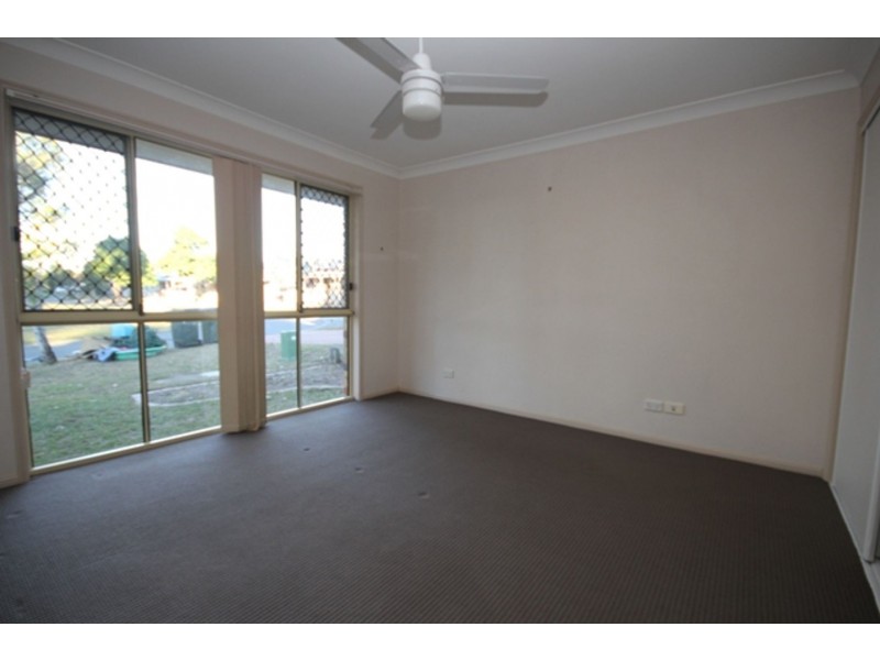 7 Hyde Place, Forest Lake QLD 4078