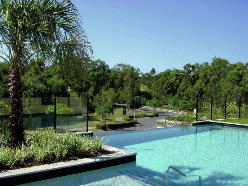 7/99 Brookwater Drive, Brookwater QLD 4300