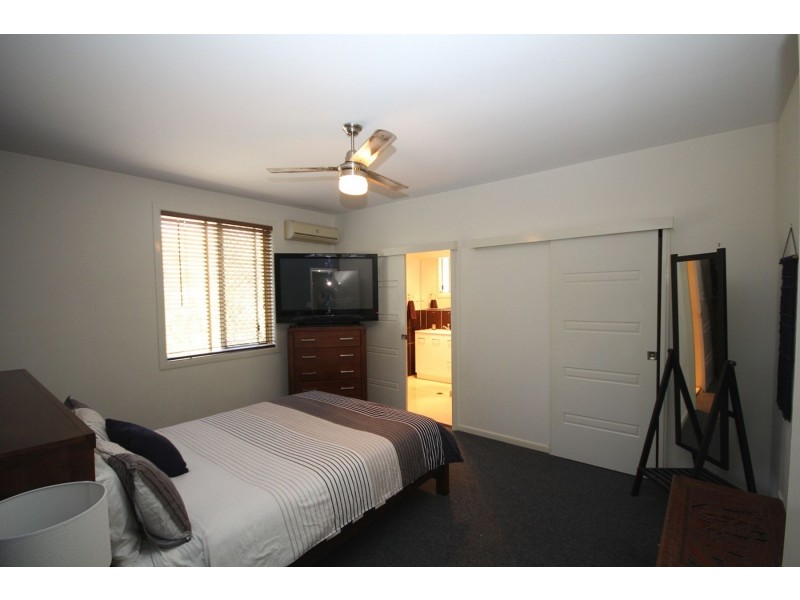 1 Sandoy Court, Bellbird Park QLD 4300