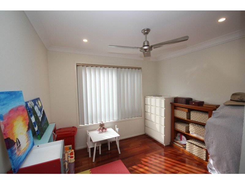 16 Stratheden Street, Darra QLD 4076